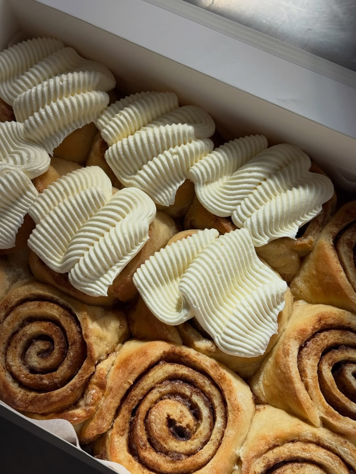 The Cinnamon Roll Box